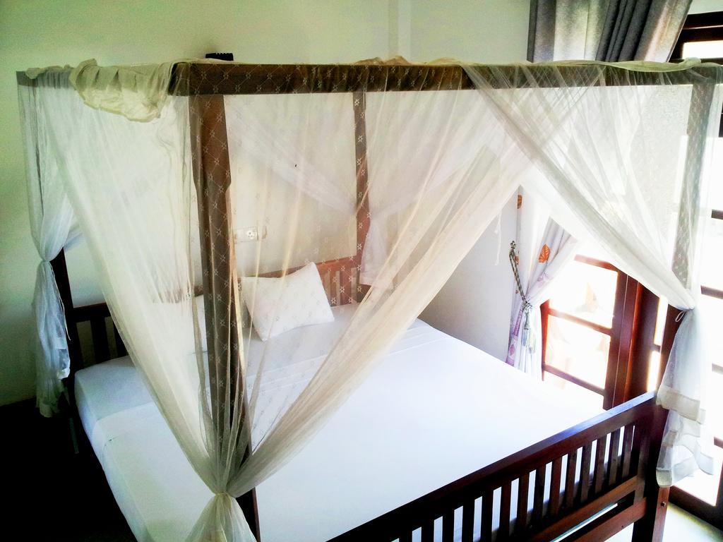 Ceylon Surf Guest And Restaurant Bed & Breakfast Weligama Rom bilde